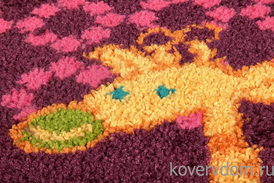 Ковер детский FUNKY Giraffe a violet Ковер детский FUNKY Giraffe a violet